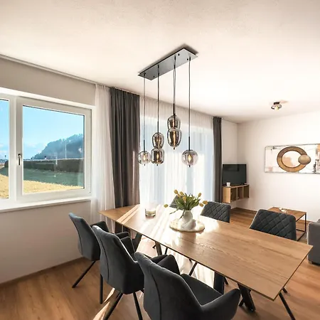 Alpenluxus Presents - Sigis Zillertalblick With 3 Bedrooms & Parking Space