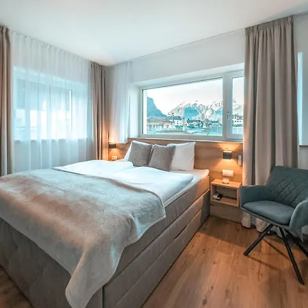 Alpenluxus Presents - Sigis Zillertalblick With 3 Bedrooms & Parking Space