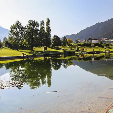 Apartment Alpenluxus Presents - Sigis Zillertalblick With 3 Bedrooms & Parking Space Schlitters